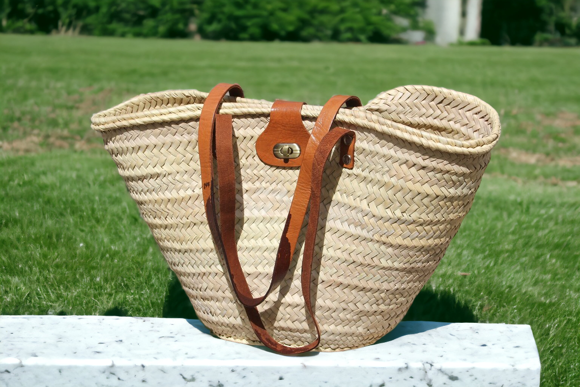 Straw Basket with Clasp