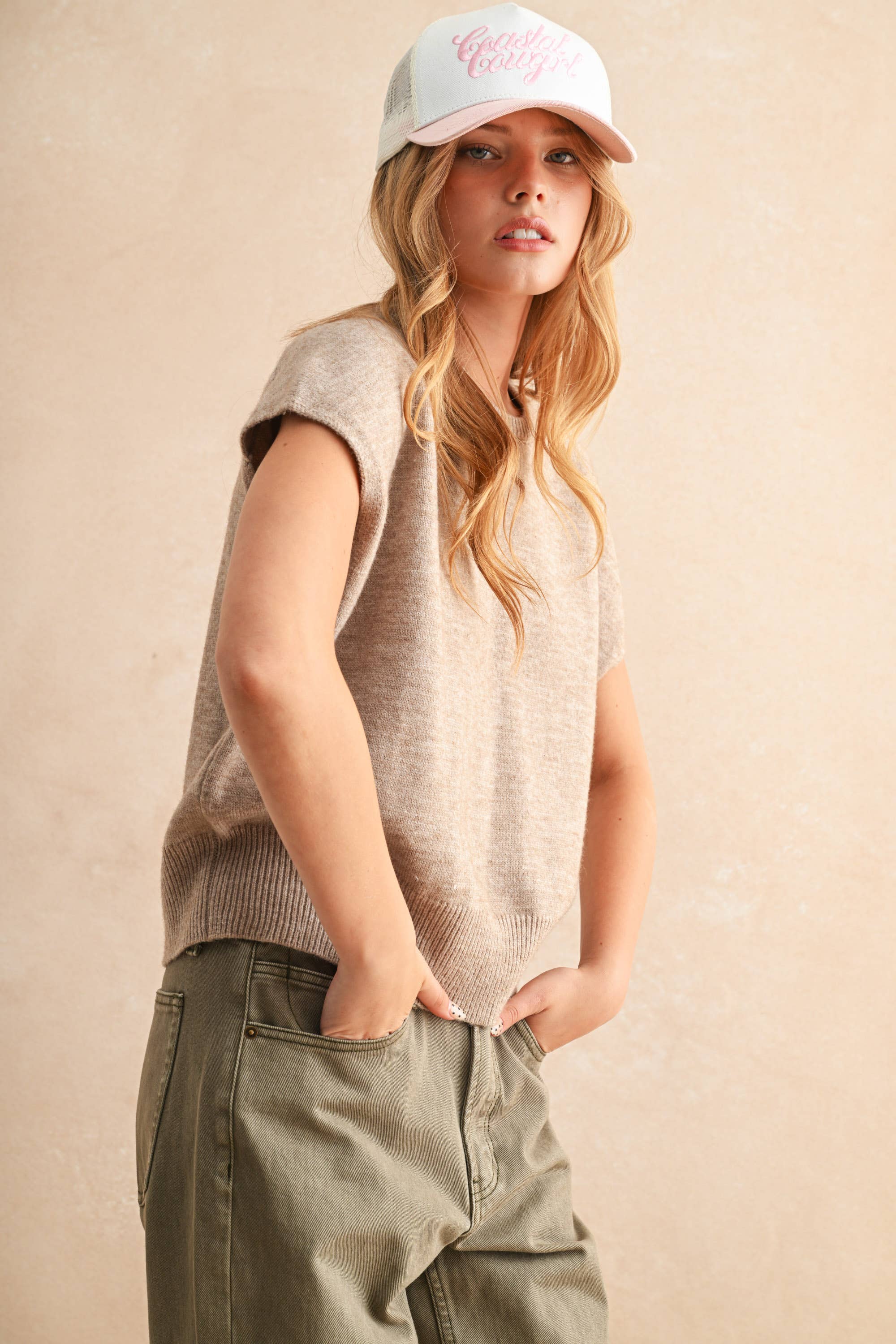 Sally Short Sleeve Loose Fit Sweater in Mocha