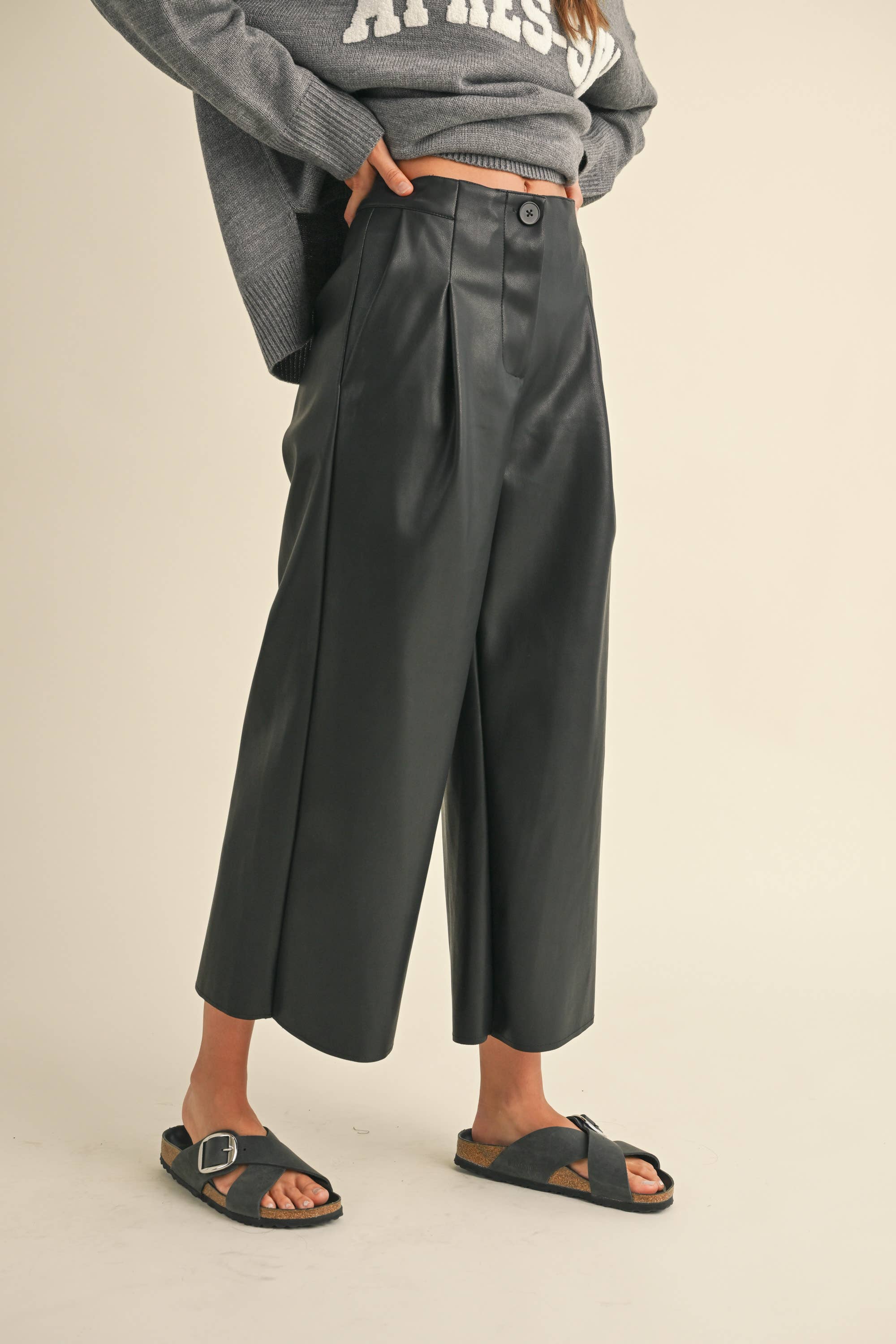 Penny Pleather Cropped Pants