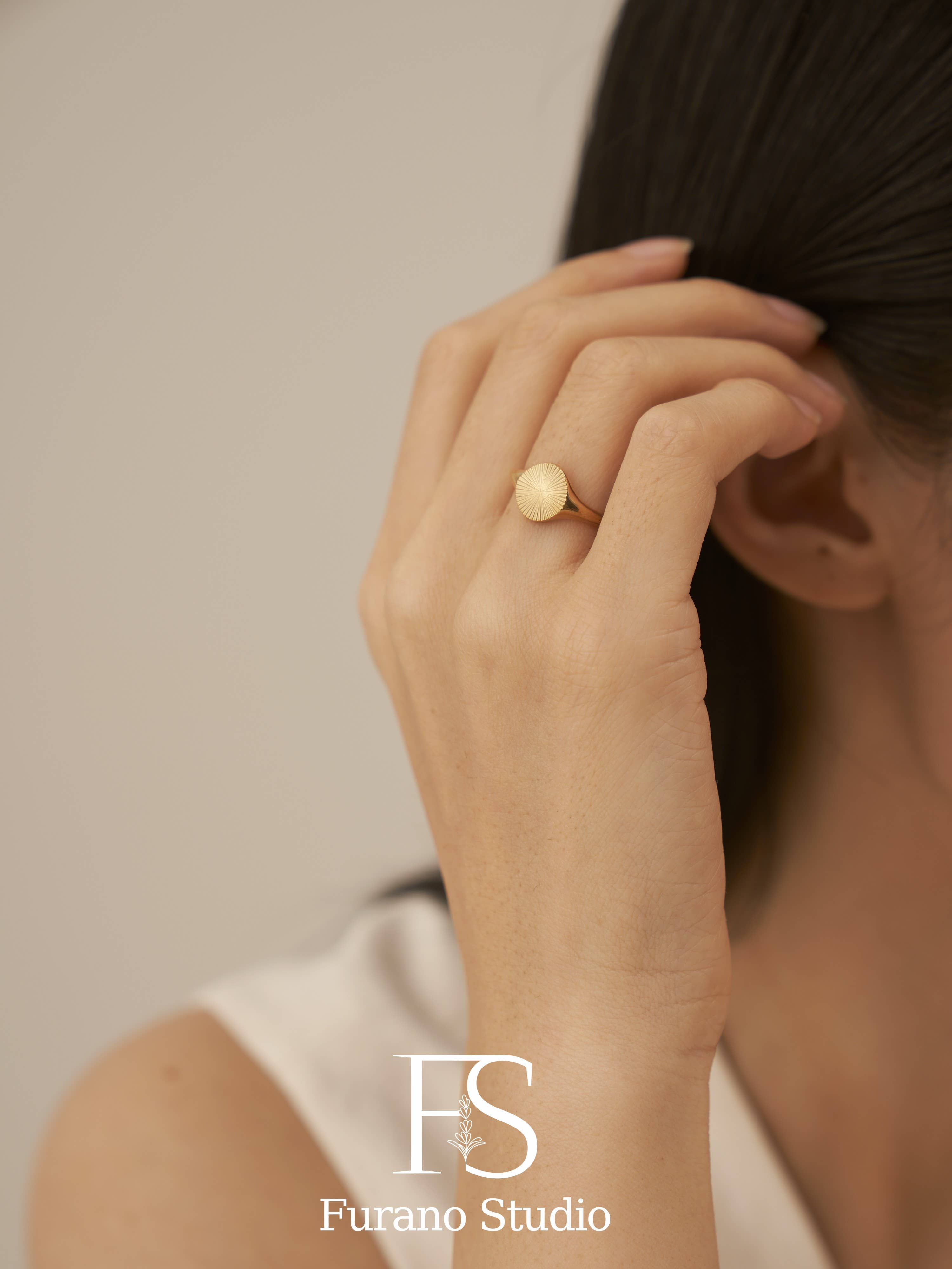 18K Gold  Sun Signet Ring