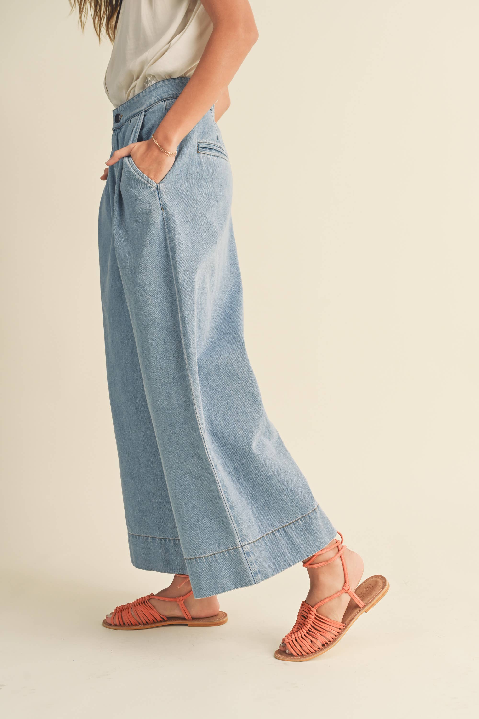 Gennie Wide Leg Crop Pants