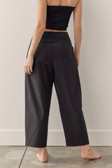 Amente Pleated taped pants