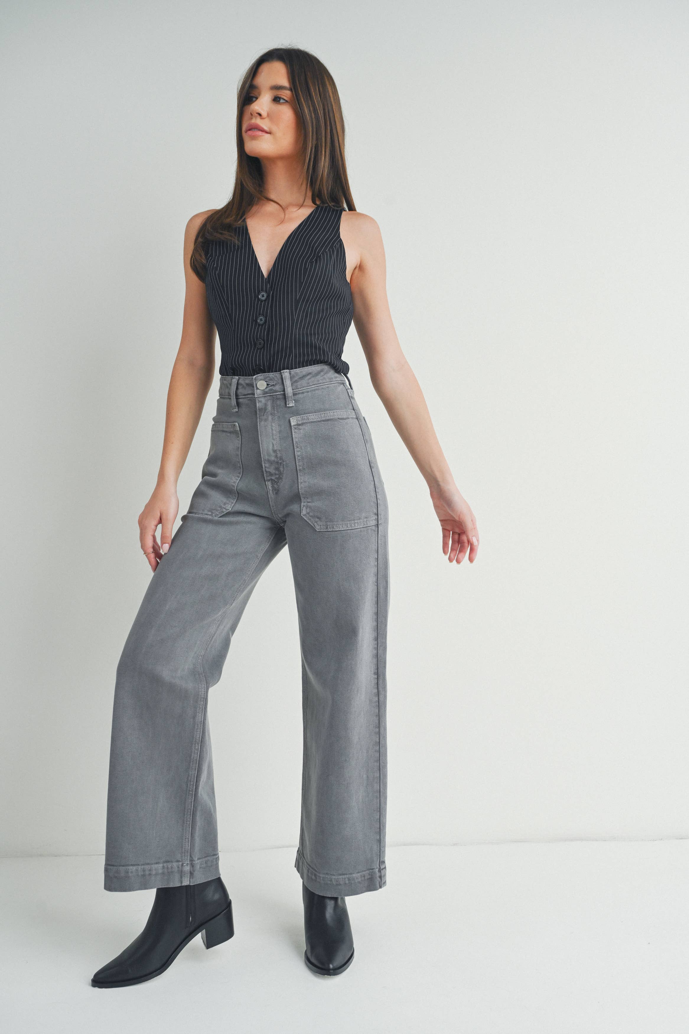 Eve Utility Jeans in Grey