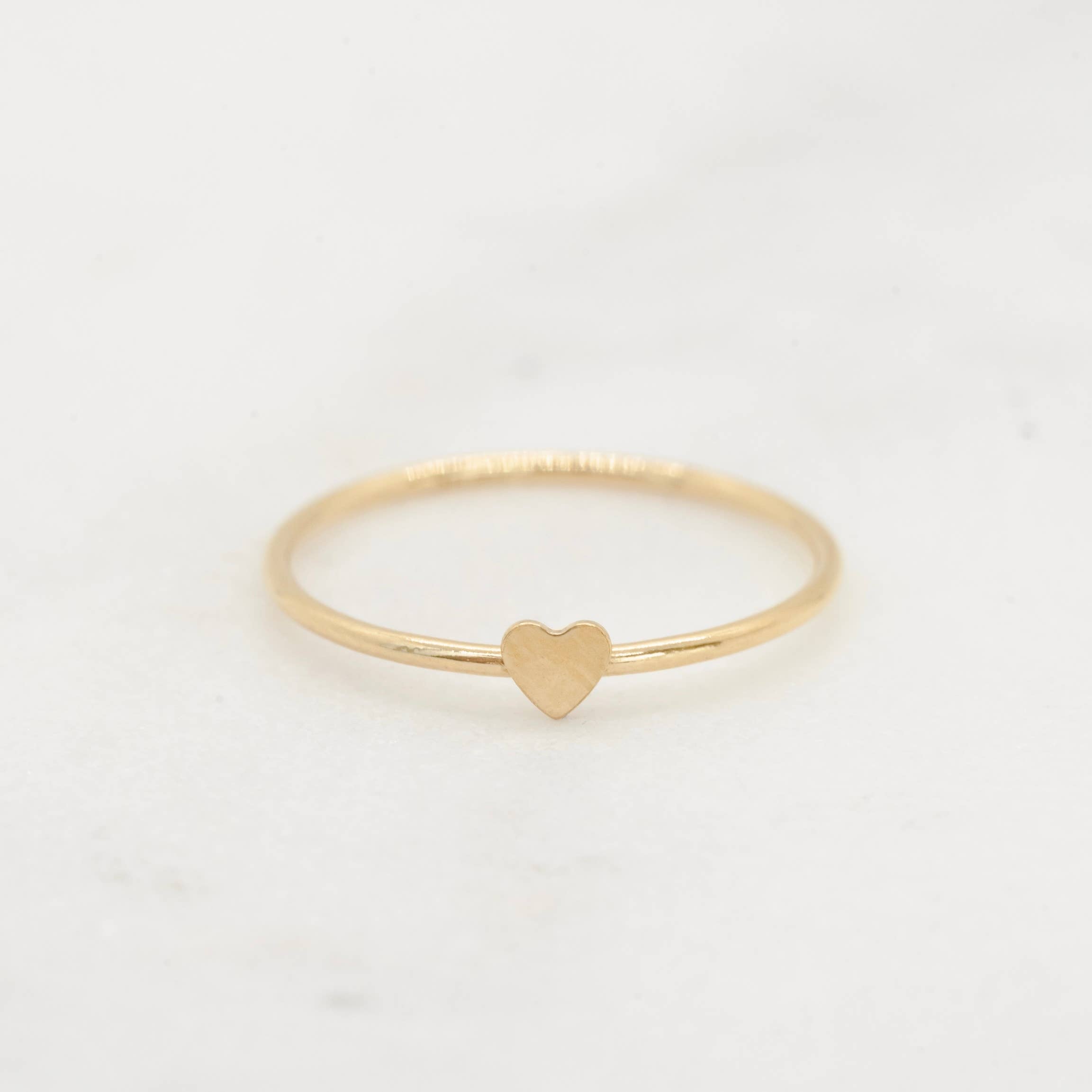 Petit Amor Ring in Gold