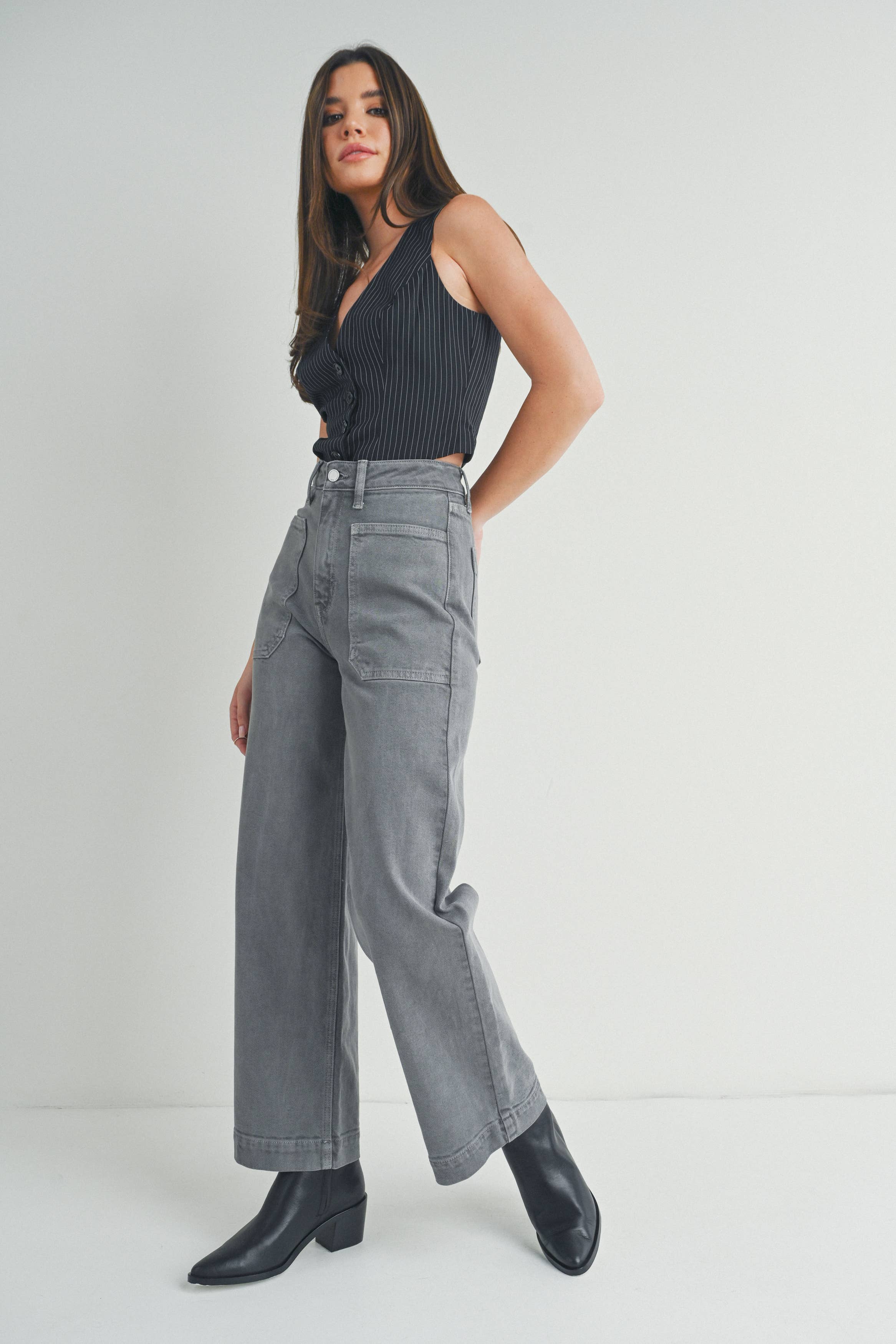 Eve Utility Jeans in Grey