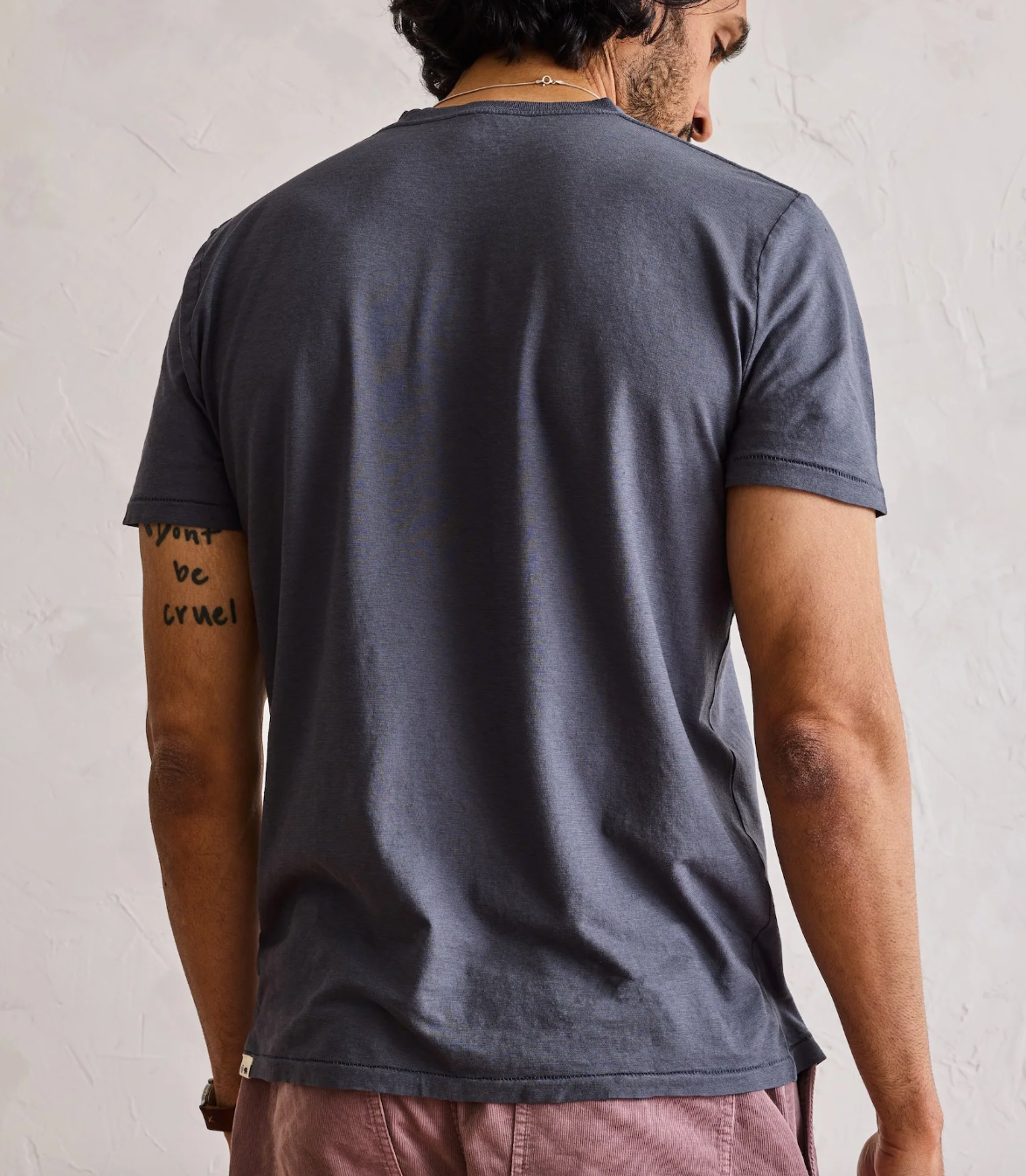 Taylor Stitch Cotton Hemp Tee in Navy