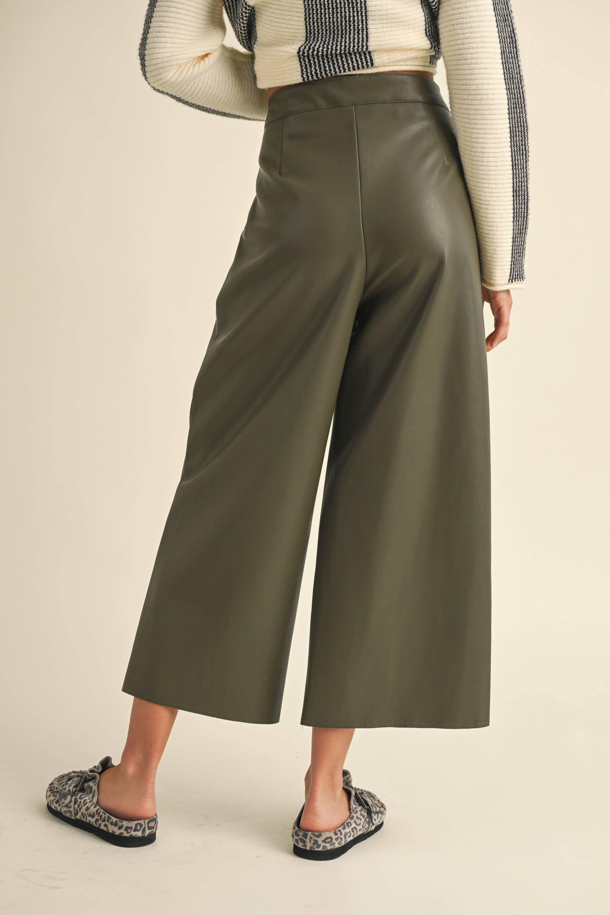 Penny Pleather Cropped Pants