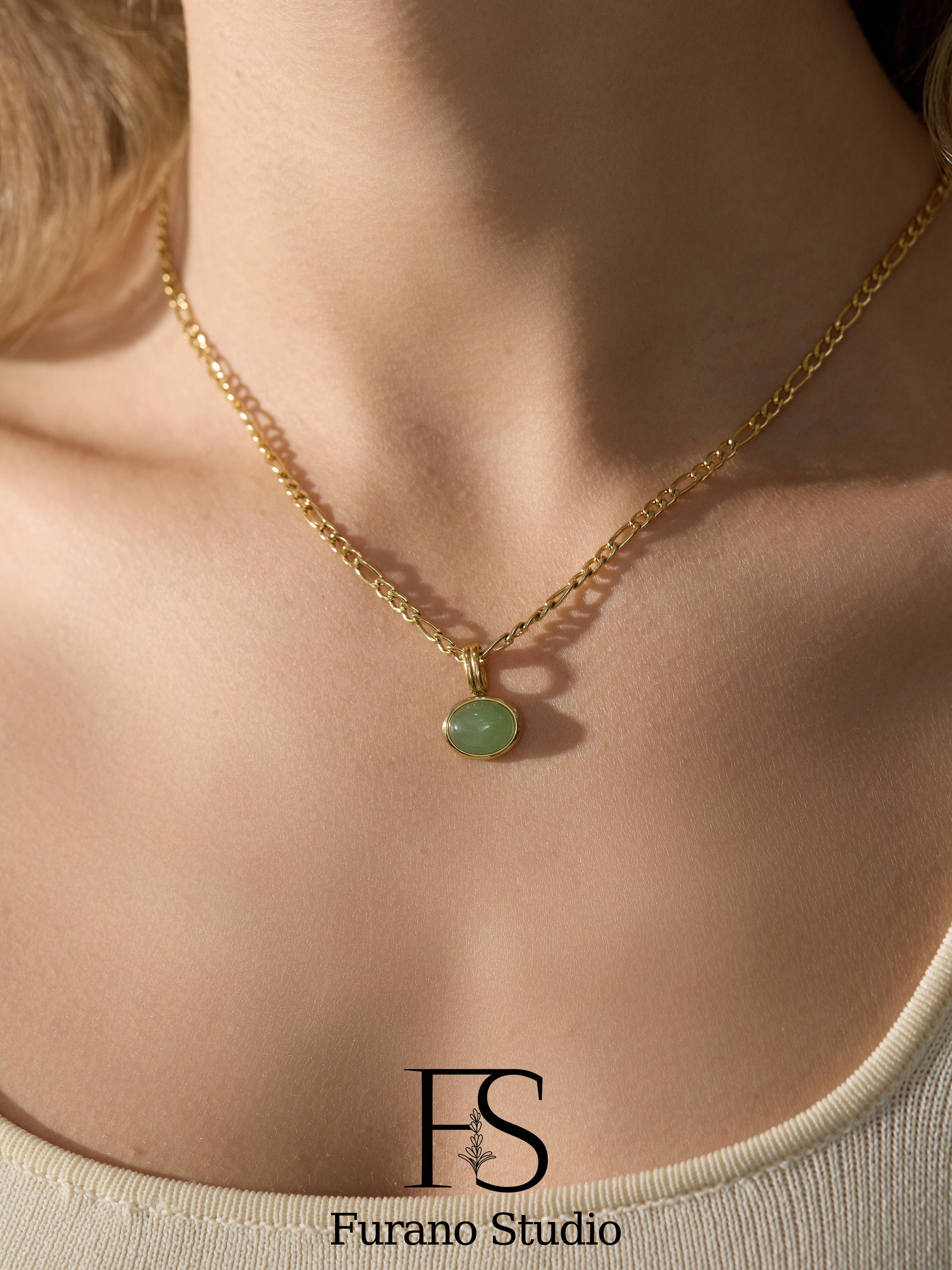 18k Gold Plated Green Oval Aventurine Pendant