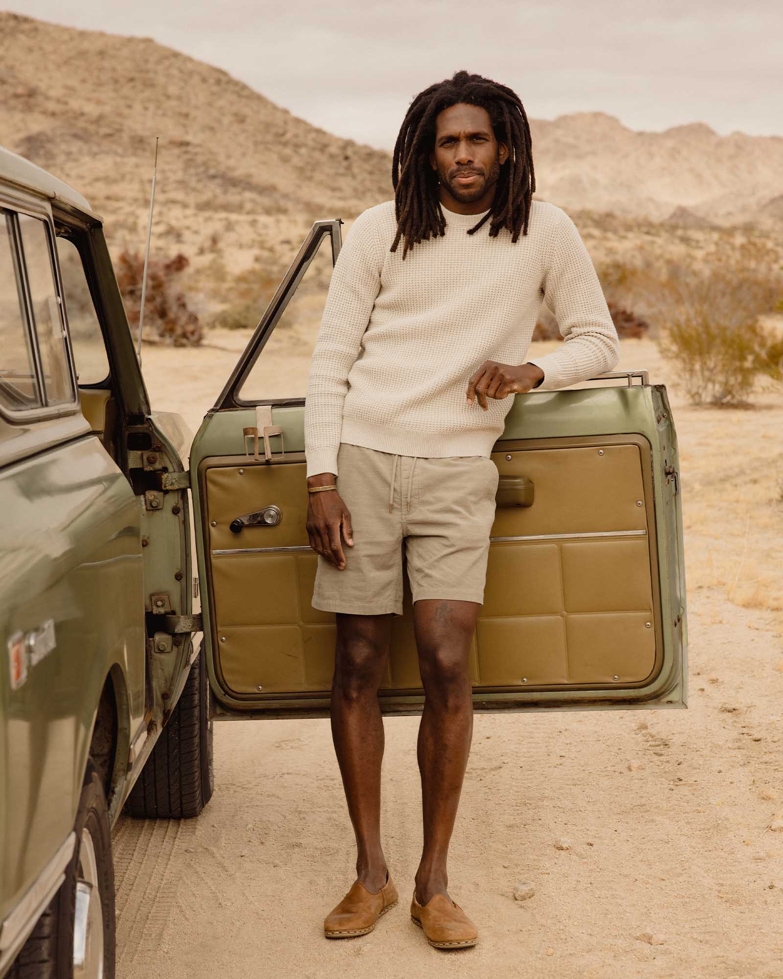 Taylor Stitch Apres Short in Moss Pinchord