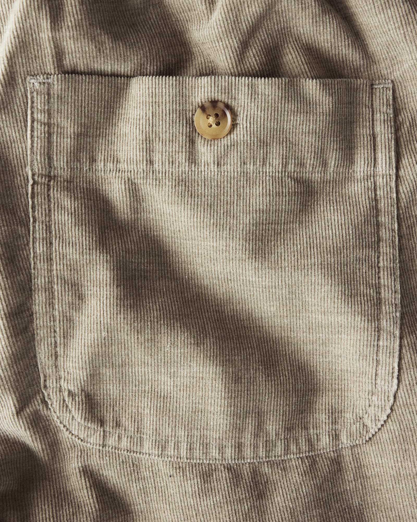 Taylor Stitch Apres Short in Moss Pinchord